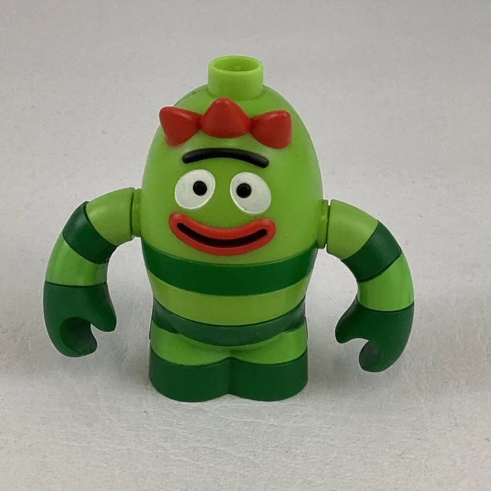 Mega Bloks Yo Gabba Gabba Brobee Action Figure Building Toy Broccoli Bee